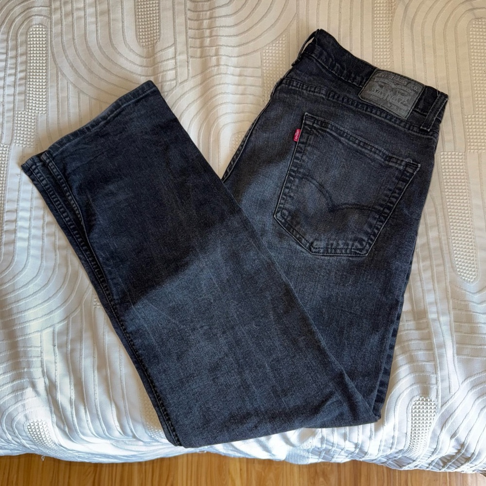 Levi's Men's Dark Gray Straight Jeans